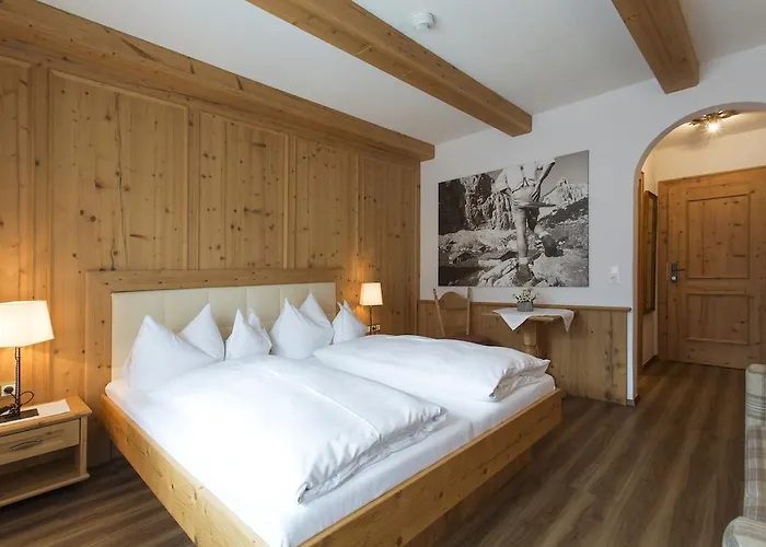 Englhof فندق زيل أم زيلر