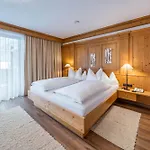 Ξενοδοχείο Englhof 3*